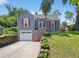 936 28th St, Des Moines, IA 50312