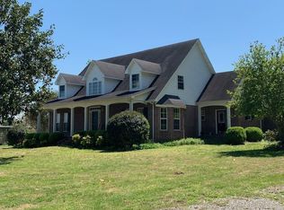 363 Buzzard Roost Rd, Chapel Hill, TN 37034