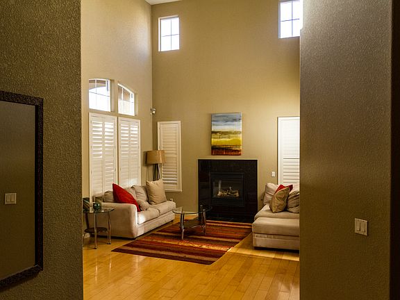 3rd image of 5420 Gold Hill Dr