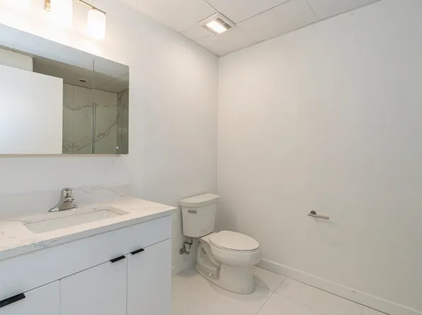 30 3 Vroom Street image 16 of 27