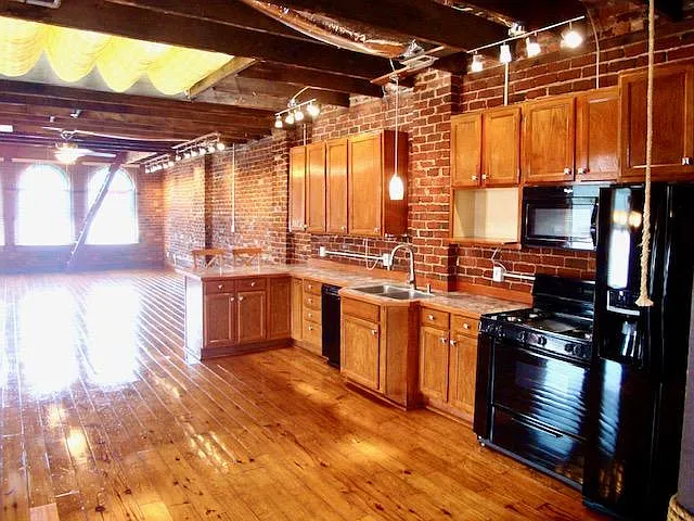 1206 Main St #4 — Photo 22