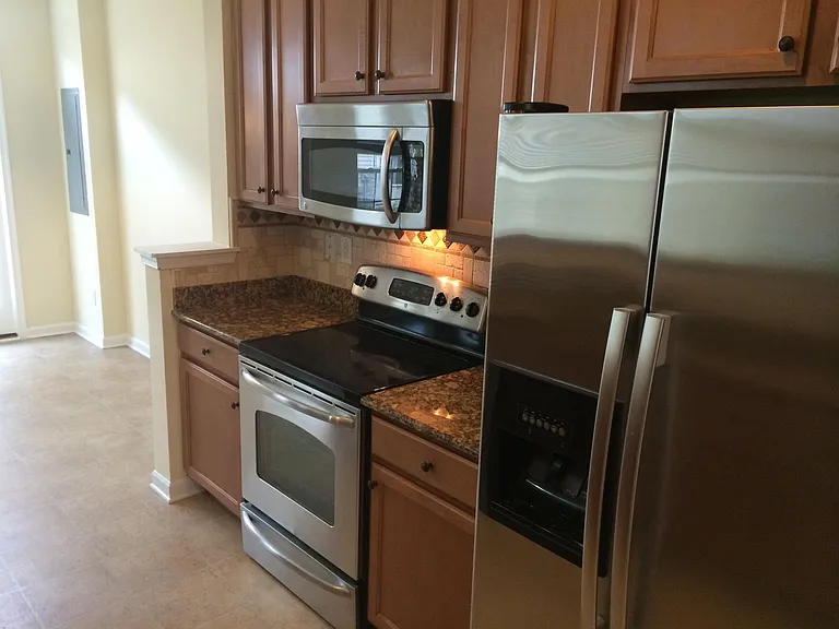 3341 Park South Station Blvd — Photo 8