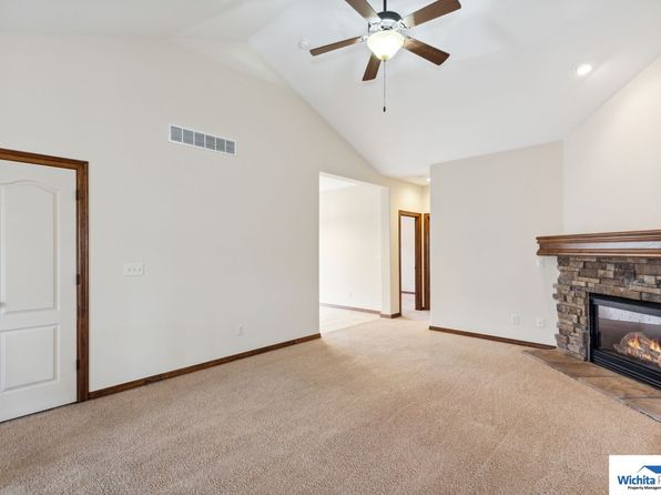 1707-1709 Chapel Hill, 1707-1709 N Chapel Hill St, Wichita, KS 67206