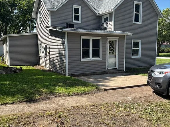 501 3rd St, Rippey, IA 50235
