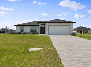 2436 NW 4th St, Cape Coral, FL 33993