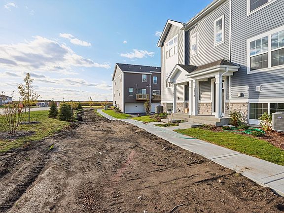 4th image of 1419 Oakfield Ln