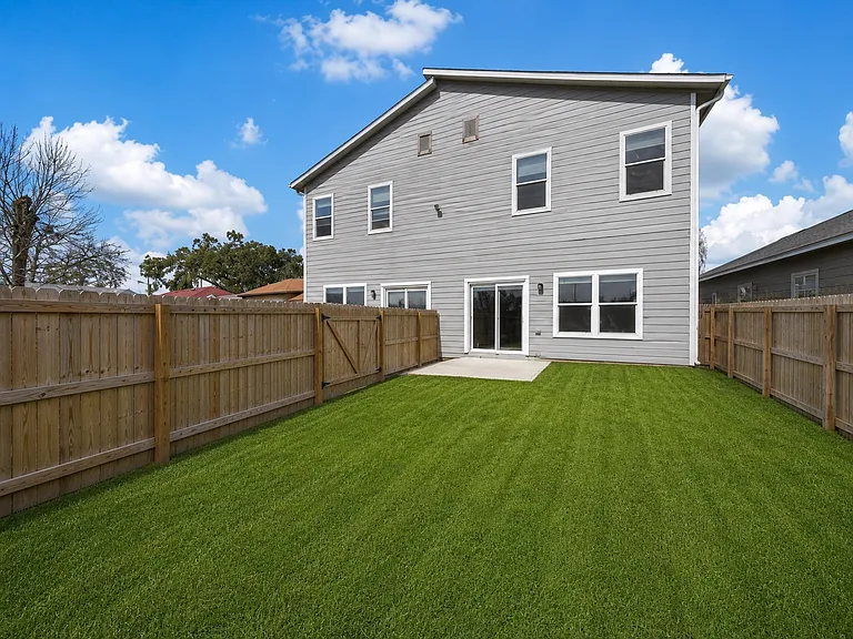 8034 Crestview Dr #B — Photo 10
