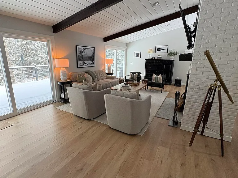 121 Upper Bay Rd — Photo 12