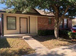 108 Stewart Bend Ct #A, Azle, TX 76020