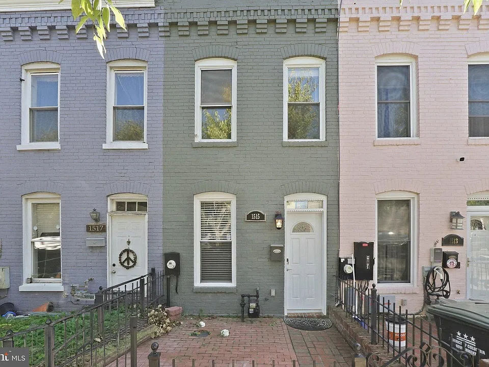 1515 Independence Ave SE