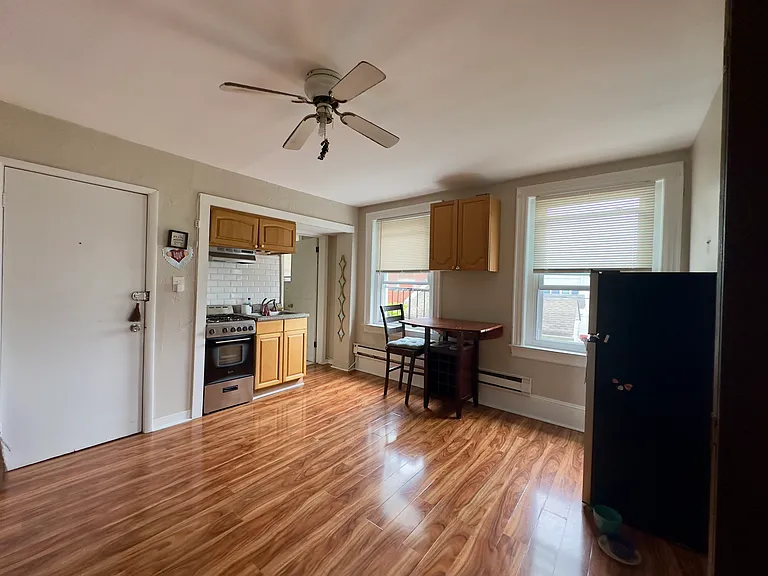 809 Greenwood Ave #2A — Photo 3