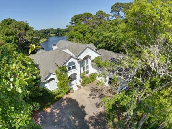 305 Forest Oaks, Saint Simons Island, GA 31522