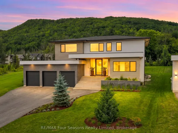 102 Barton Blvd, The Blue Mountains, ON N0H 1J0
