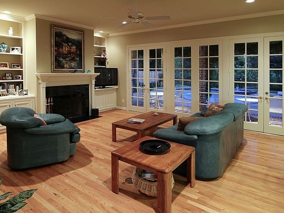 4th image of 8407 Hunters Creek Dr