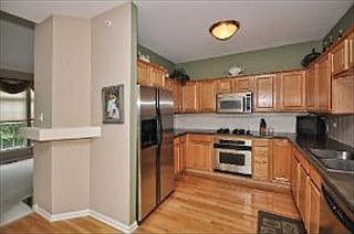 2nd image of 2820 N Greenwood Ave