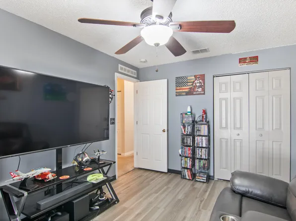 1902 SW Erie Street, Port St Lucie, FL 34953