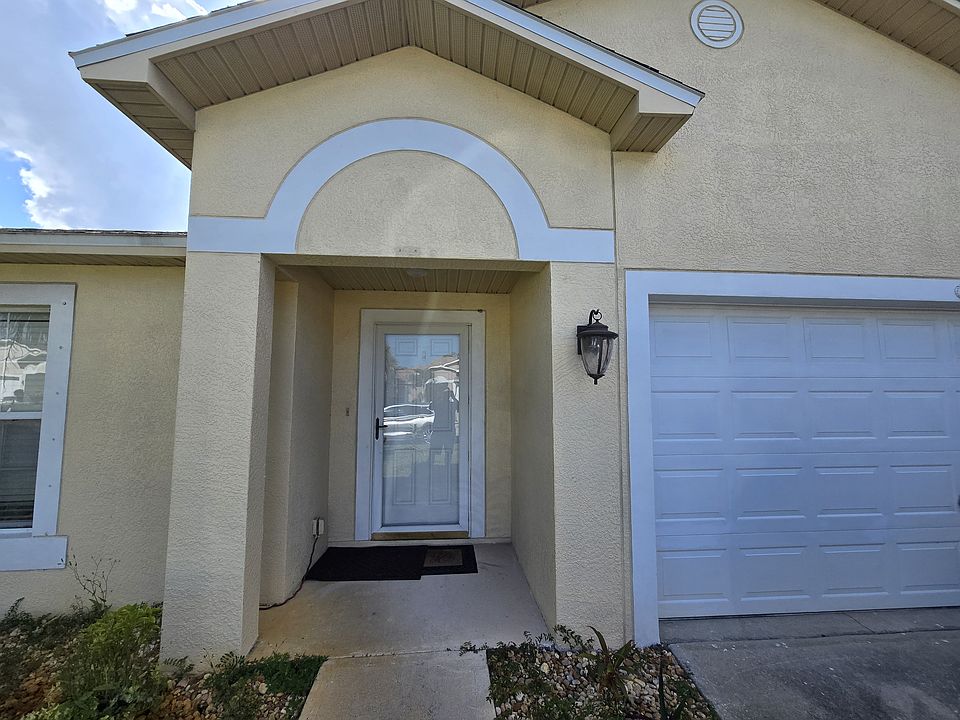 1st image of 4053 Wilkes Dr