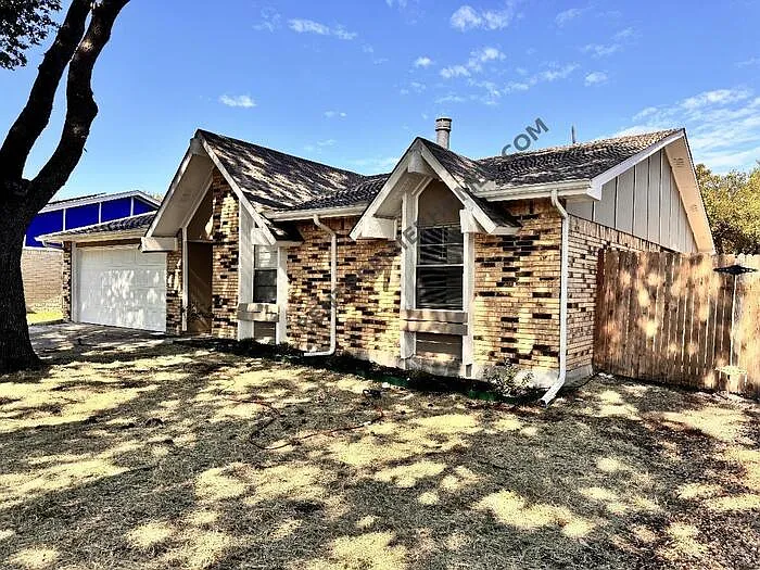 438 Santa Paula Dr