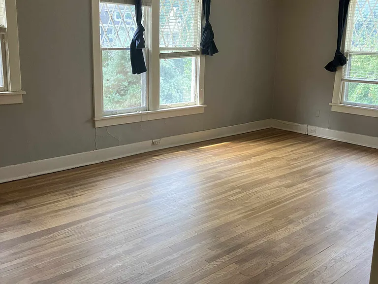 641 S Rembert St #641 — Photo 2