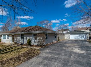 3109 Harris Dr, Joliet, IL 60431