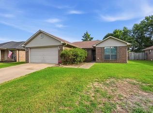 4520 Thompson St, Conway, AR 72034