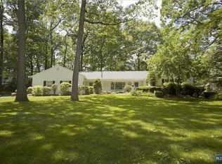 338 W Shore Dr, Wyckoff, NJ 07481