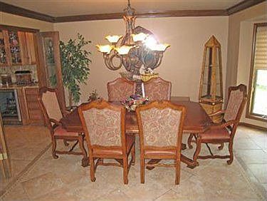 5th image of 6601 Queens Way