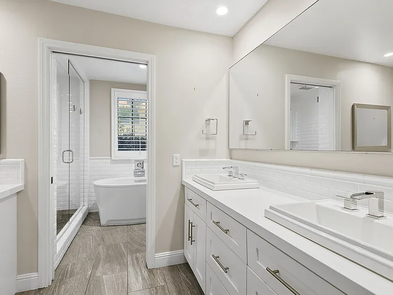 3235 W Sierra Dr — Photo 19