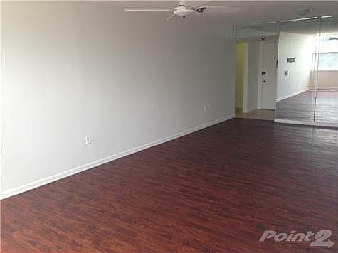 4th image of 1300 NE Miami Gardens Dr APT 603E