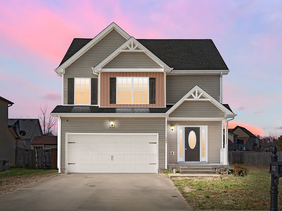 1st image of 537 Falkland Cir