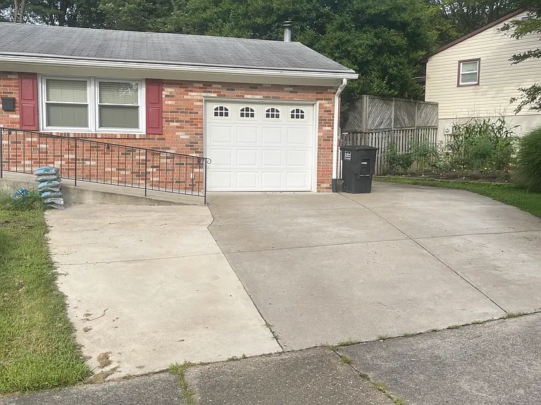 4311 Hendricks Dr — Photo 47
