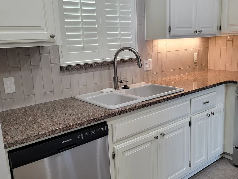 3942 S Madison Pl — Photo 9