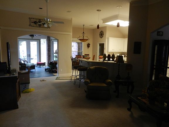 4th image of 3811 Tripoli Dr