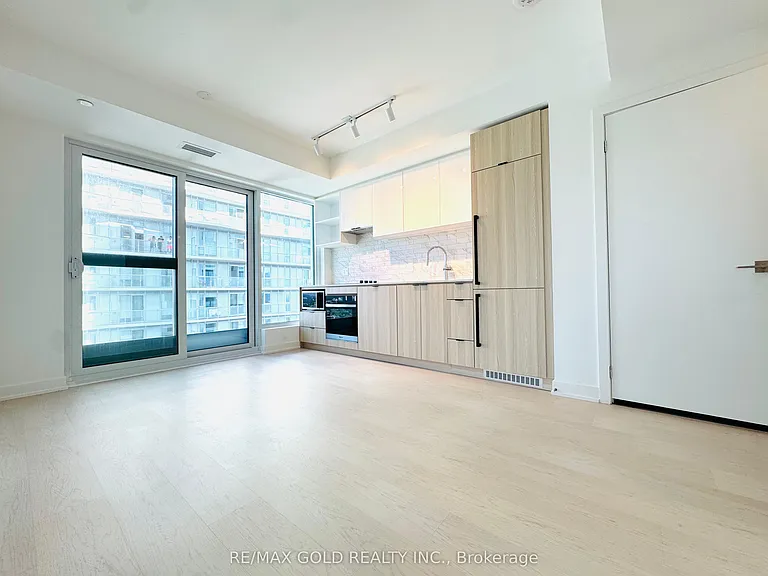 252 Church St #5106 — Photo 13
