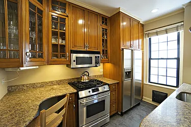 Sold by Anna Pinto Realty