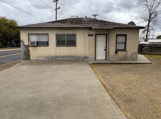 500-510 N K St #500-1/2, Dinuba, CA 93618