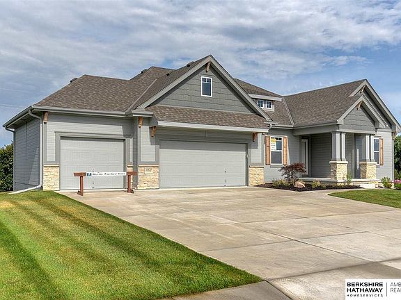 2nd image of 10620 S 191st Ave