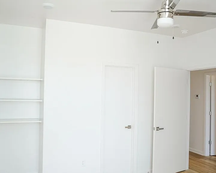 Cottage Court — Photo 43