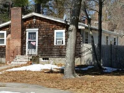 57 Lingan St, Halifax, MA, 02338