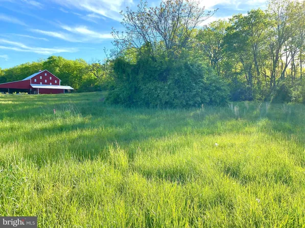 Van Clevesville Rd, Kearneysville, WV 25430