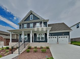 1015 Pebble Run Rd, Hendersonville, TN 37075