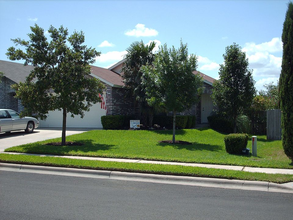 2nd image of 3227 Elizabeth Anne Ln