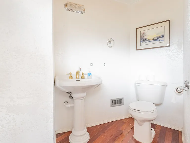 6326 Bluebird Rd — Photo 22