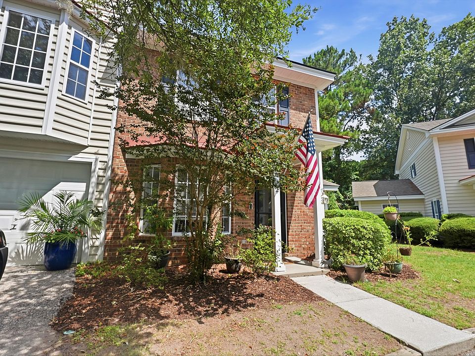 1st image of 4006 Radcliffe Place Dr #L-1
