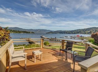 1526 Fairview St, Bellingham, WA 98229