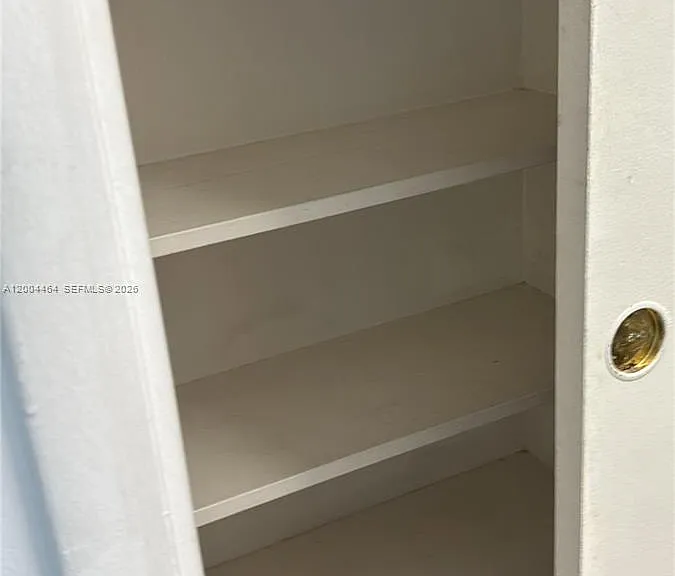 2415 Lincoln St #305 — Photo 16