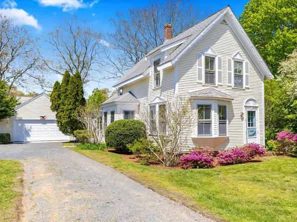 34 Oak Street, Harwich, MA 02645