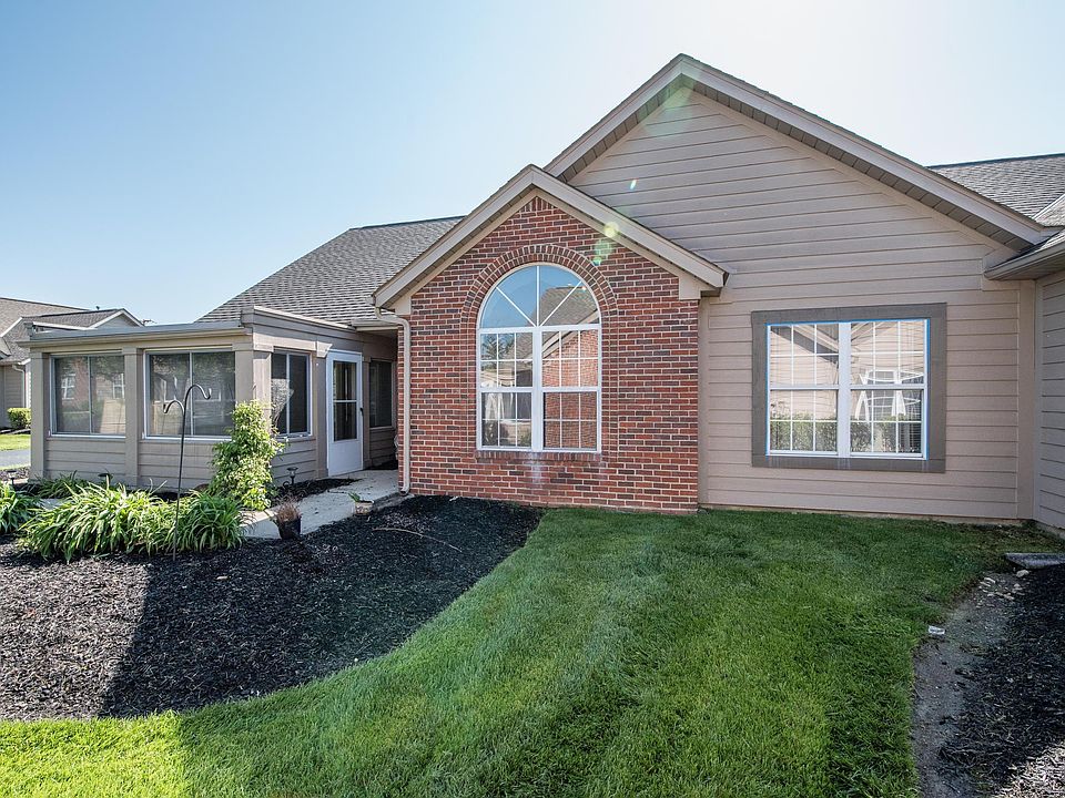 1st image of 475 Dandy Brush Ln W #8