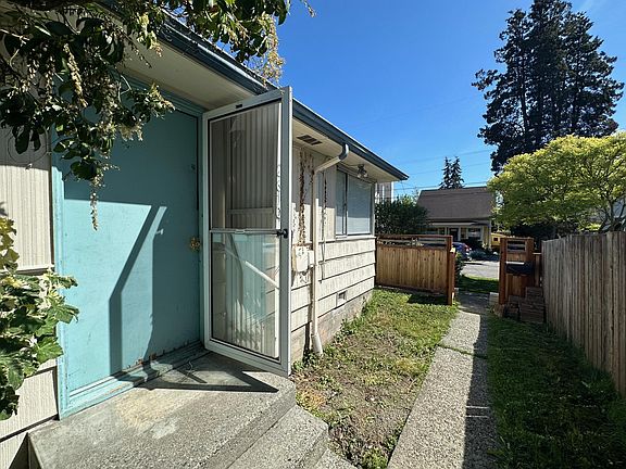 3rd image of 2610 NW 63rd St #2610