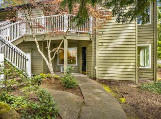5054 Foothills Dr, Lake Oswego, OR 97034